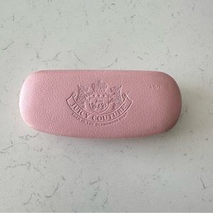 Juicy Couture | sunglasses case light pink